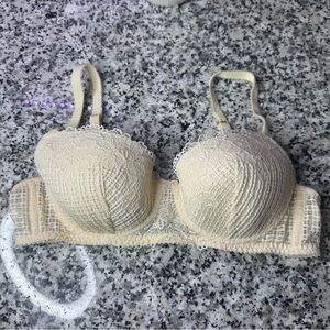 Intimissimi | Elegant Cream Lace Bra Size 34B